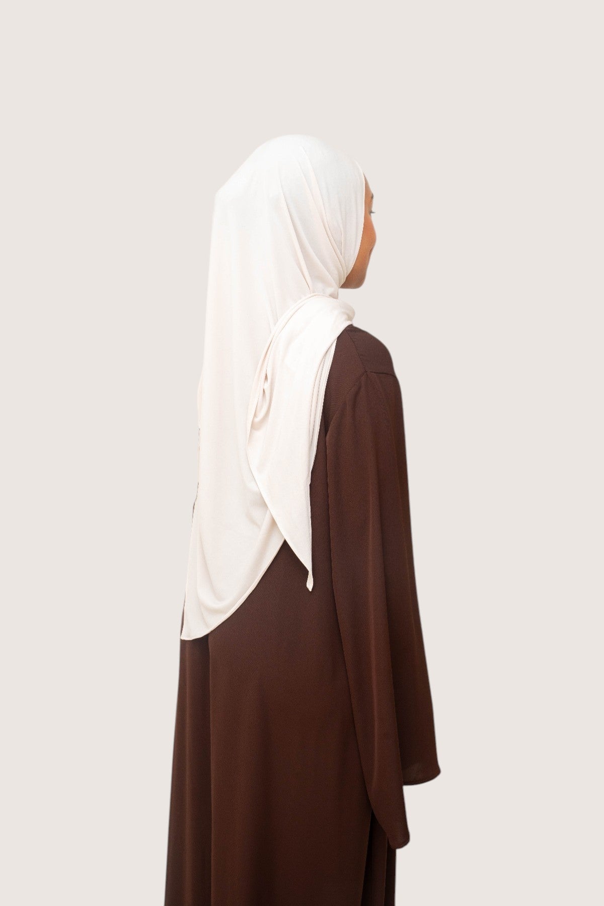 Signature Triangle Scarf | Qamhi