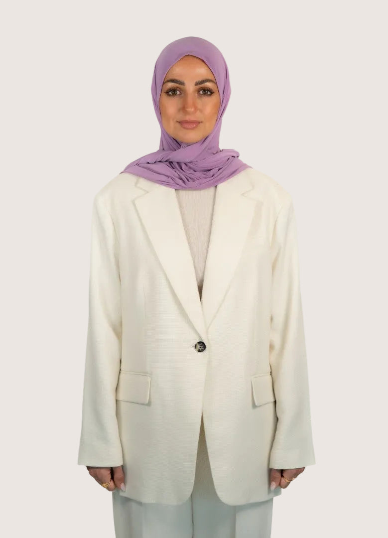 Signature Triangle Scarf | Ward Laylaki
